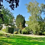 Logis & Restaurant Chateau De La Marjolaine Hotel