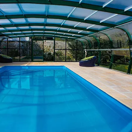 Logis & Restaurant Chateau De La Marjolaine Essomes-sur-Marne