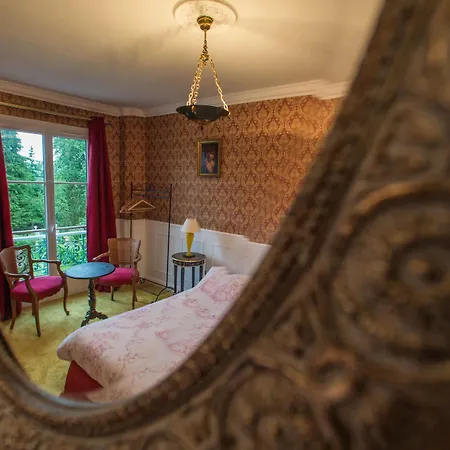 호텔 Logis & Restaurant Chateau De La Marjolaine 3*