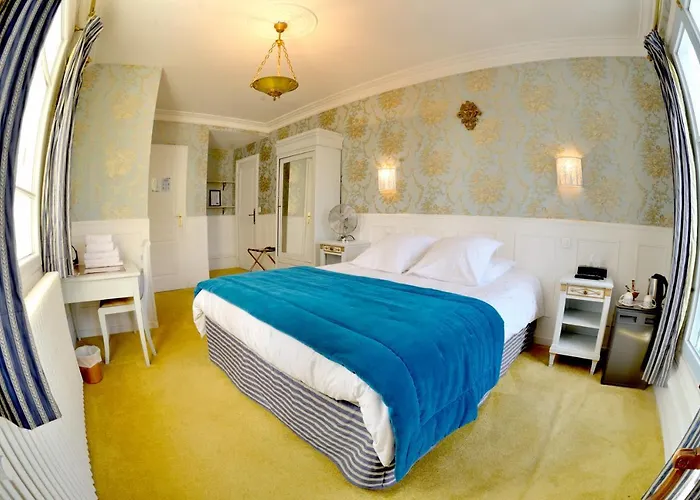 Logis & Restaurant Chateau De La Marjolaine Szálloda 3*